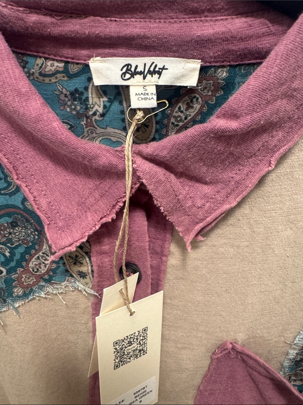 🆕 Blue Velvet Patchwork Paisley Button-Down Shirt - Pink, Teal & Cream. S. NWT!🔥 - Picture 2 of 4